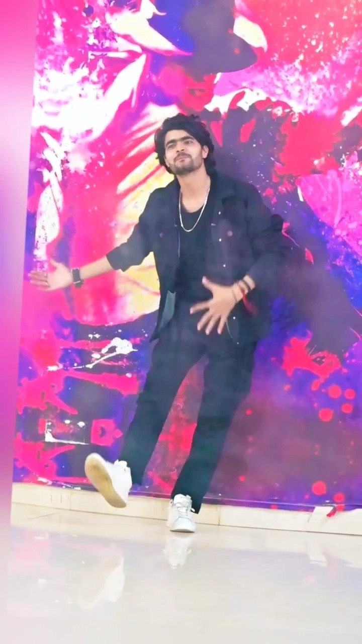 Tu bhi bigad ja ?| Trending Shorts| #bollywood #vibes #love #dance #shorts#youtubeshorts #shortvideo